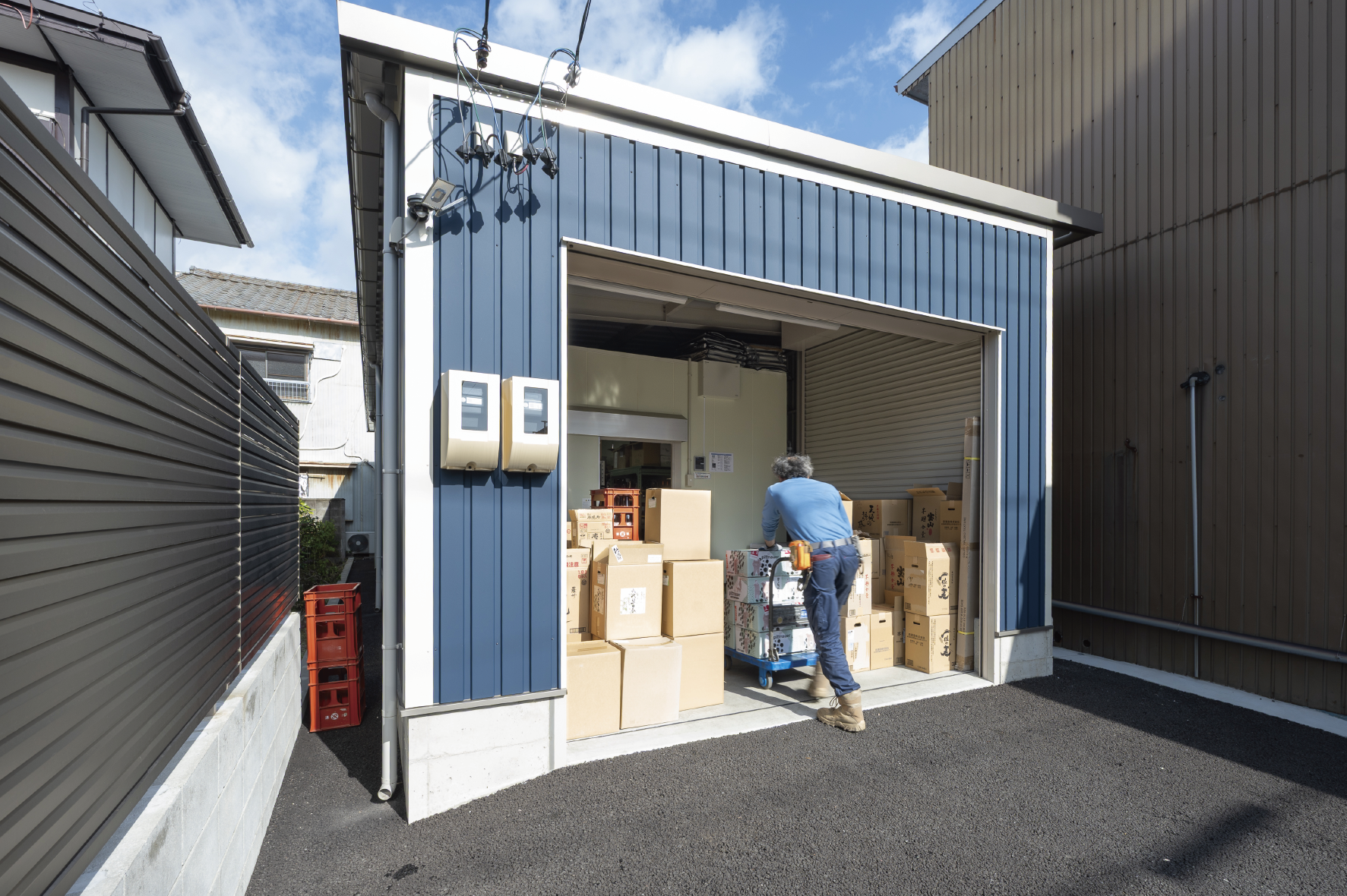 床レベルを引き上げ、浸水リスクに備えるイメージ